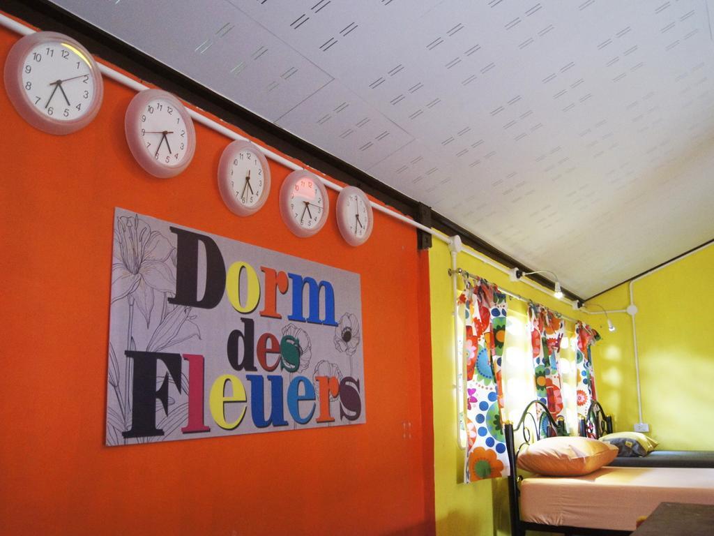 Dorm Des Fleurs Hostel Khao Lak Exteriér fotografie