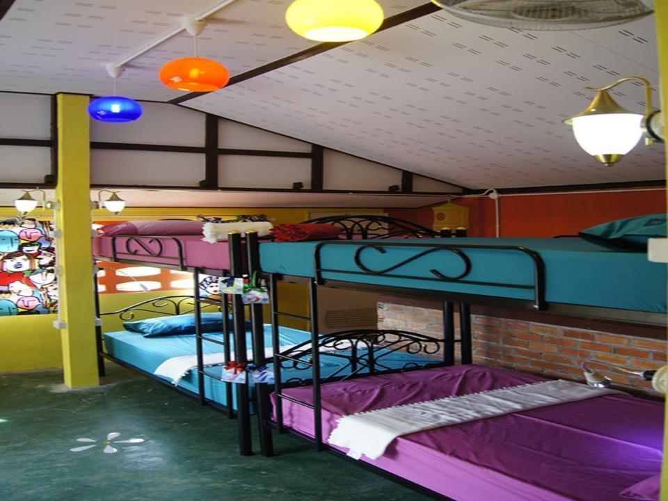 Dorm Des Fleurs Hostel Khao Lak Exteriér fotografie